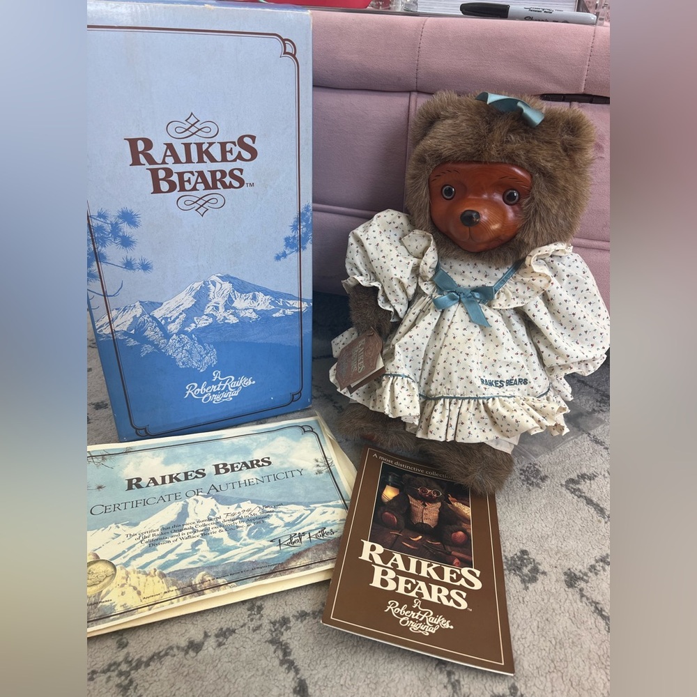 Robert Raikes Bears 1985 Vintage 5451 Chelsea Wooden Face Applause Original Box
